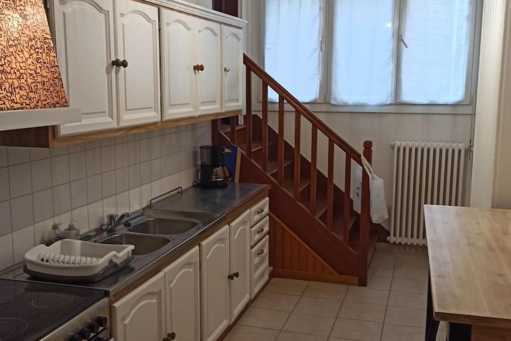 Petite Maison De Bourg Proche A84 Дюси-Ле Шери Экстерьер фото